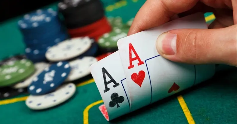 Poker Là Gì? Tổng Quan Về Trò Chơi